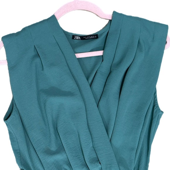 ZARA Dress Green Slit Midi Pleated Sleeveless Beachy Boho Party Sz S 4/6 No Belt - Picture 7 of 10